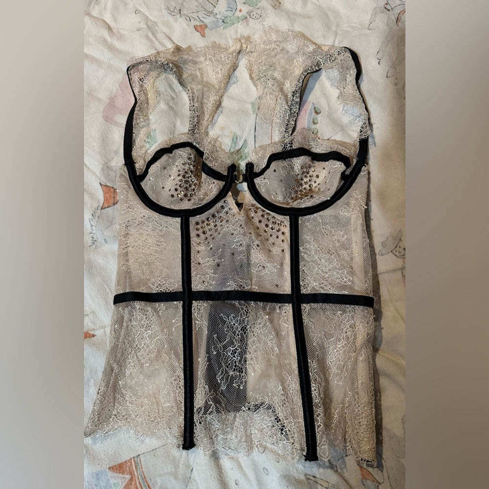 Victoria’s Secret sexy corset new with tag